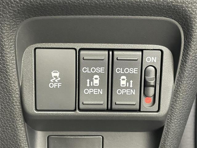 フリード e:HEVクロスター 登録済未使用車 純正9型ナビ 地デジ Bカメラ ホンダセンシング 衝突軽減 レーンキープ レーダークルコン BSM クリアランスソナー 両側電動スライド シートヒーター LEDオートライト 純正AW(12枚目)