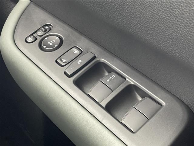 フリード e:HEVクロスター 登録済未使用車 純正9型ナビ 地デジ Bカメラ ホンダセンシング 衝突軽減 レーンキープ レーダークルコン BSM クリアランスソナー 両側電動スライド シートヒーター LEDオートライト 純正AW(14枚目)