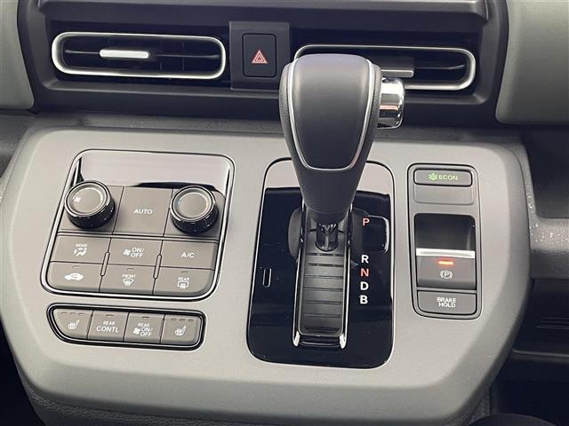 フリード e:HEVクロスター 登録済未使用車 純正9型ナビ 地デジ Bカメラ ホンダセンシング 衝突軽減 レーンキープ レーダークルコン BSM クリアランスソナー 両側電動スライド シートヒーター LEDオートライト 純正AW(15枚目)