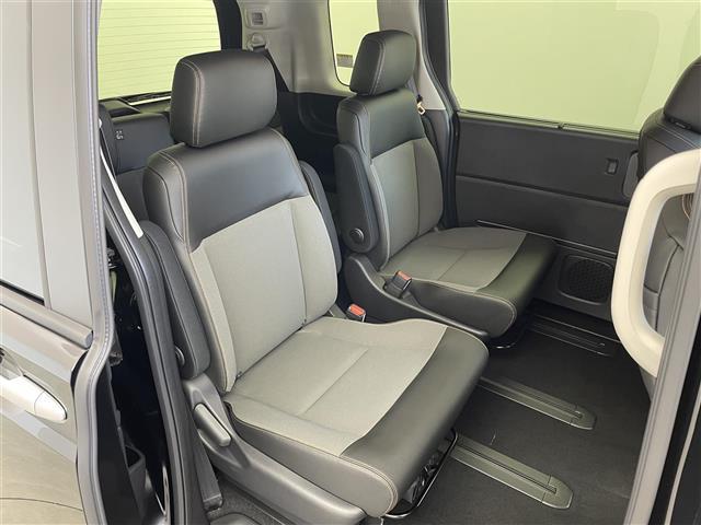 フリード e:HEVクロスター 登録済未使用車 純正9型ナビ 地デジ Bカメラ ホンダセンシング 衝突軽減 レーンキープ レーダークルコン BSM クリアランスソナー 両側電動スライド シートヒーター LEDオートライト 純正AW(26枚目)