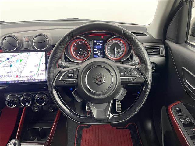 スイフトスポーツ ベースグレード　社外１０インチナビ　全方位モニター　ＢＳＭ　ＥＴＣ　セーフティサポート　アダプティブクルーズコントロール　シートヒーター　ステアリングヒーター　ＨＤＭＩ　純正アルミホイール　オートライト　ＬＥＤライト（8枚目）