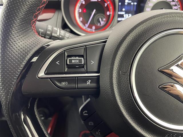 スイフトスポーツ ベースグレード　社外１０インチナビ　全方位モニター　ＢＳＭ　ＥＴＣ　セーフティサポート　アダプティブクルーズコントロール　シートヒーター　ステアリングヒーター　ＨＤＭＩ　純正アルミホイール　オートライト　ＬＥＤライト（11枚目）