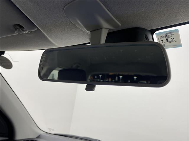 スイフトスポーツ ベースグレード　社外１０インチナビ　全方位モニター　ＢＳＭ　ＥＴＣ　セーフティサポート　アダプティブクルーズコントロール　シートヒーター　ステアリングヒーター　ＨＤＭＩ　純正アルミホイール　オートライト　ＬＥＤライト（23枚目）