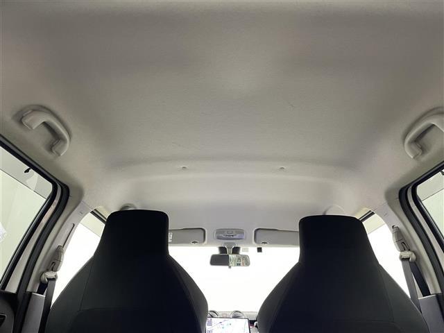 スイフトスポーツ ベースグレード　社外１０インチナビ　全方位モニター　ＢＳＭ　ＥＴＣ　セーフティサポート　アダプティブクルーズコントロール　シートヒーター　ステアリングヒーター　ＨＤＭＩ　純正アルミホイール　オートライト　ＬＥＤライト（31枚目）