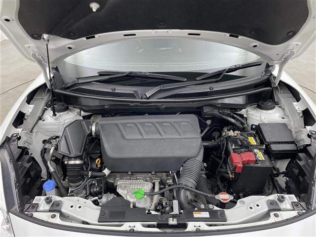 スイフトスポーツ ベースグレード　社外１０インチナビ　全方位モニター　ＢＳＭ　ＥＴＣ　セーフティサポート　アダプティブクルーズコントロール　シートヒーター　ステアリングヒーター　ＨＤＭＩ　純正アルミホイール　オートライト　ＬＥＤライト（32枚目）