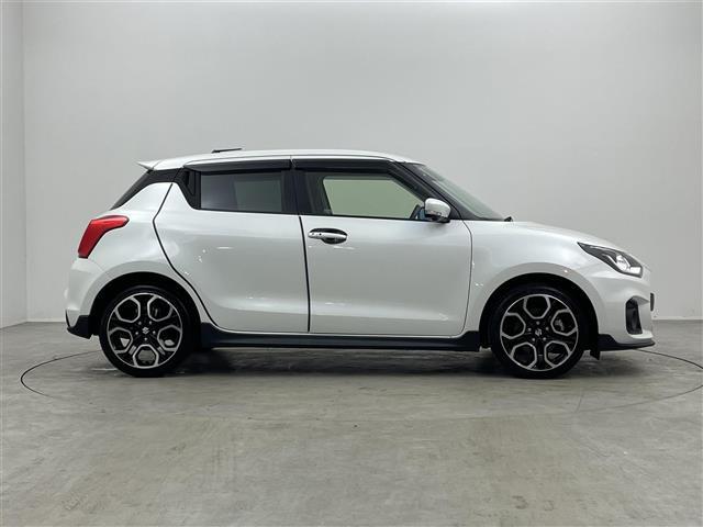 スイフトスポーツ ベースグレード　社外１０インチナビ　全方位モニター　ＢＳＭ　ＥＴＣ　セーフティサポート　アダプティブクルーズコントロール　シートヒーター　ステアリングヒーター　ＨＤＭＩ　純正アルミホイール　オートライト　ＬＥＤライト（40枚目）