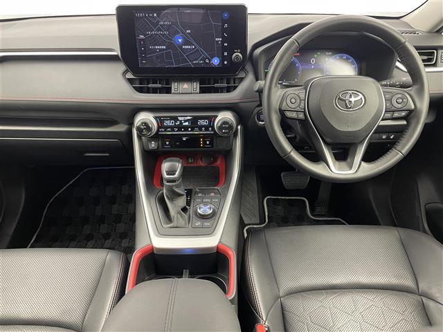 RAV4 アドベンチャー オフロードパッケージII 純正10.5インチディスプレイオーディオ バックカメラ BSM ビルトインETC2.0 前後ドライブレコーダー レーダークルーズコントロール メモリシート デジタルインナーミラー オートハイビーム(2枚目)