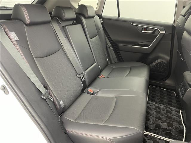 RAV4 アドベンチャー オフロードパッケージII 純正10.5インチディスプレイオーディオ バックカメラ BSM ビルトインETC2.0 前後ドライブレコーダー レーダークルーズコントロール メモリシート デジタルインナーミラー オートハイビーム(18枚目)