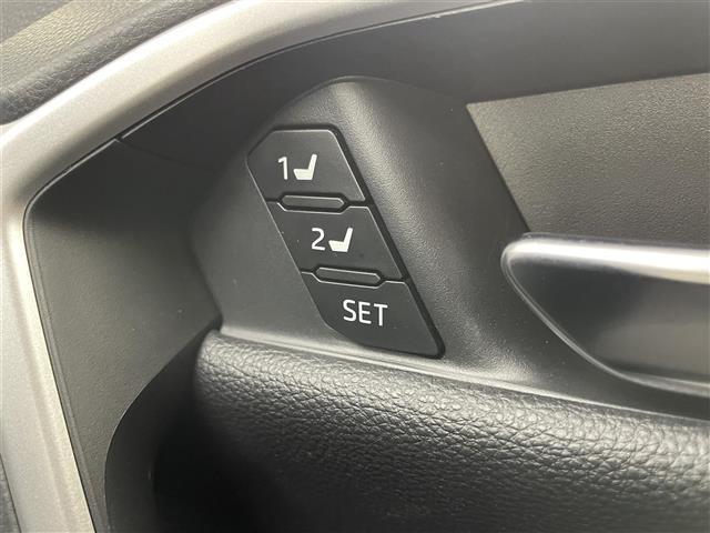 RAV4 アドベンチャー オフロードパッケージII 純正10.5インチディスプレイオーディオ バックカメラ BSM ビルトインETC2.0 前後ドライブレコーダー レーダークルーズコントロール メモリシート デジタルインナーミラー オートハイビーム(28枚目)