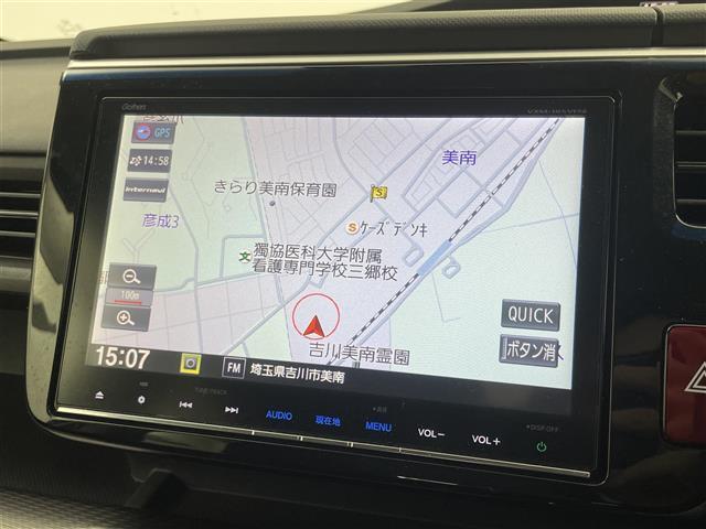 ステップワゴンスパーダ スパーダ・クールスピリット　ホンダセンシング　純正９インチナビ　フリップダウンモニター　マルチビュー　ビルトインＥＴＣ　ドライブレコーダー　アダプティブクルーズコントロール　ハーフレザー　シートヒーター　オートライト　ＬＥＤヘッドライト　地デジ（5枚目）