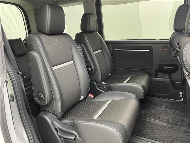 ステップワゴンスパーダ スパーダ・クールスピリット　ホンダセンシング　純正９インチナビ　フリップダウンモニター　マルチビュー　ビルトインＥＴＣ　ドライブレコーダー　アダプティブクルーズコントロール　ハーフレザー　シートヒーター　オートライト　ＬＥＤヘッドライト　地デジ（21枚目）