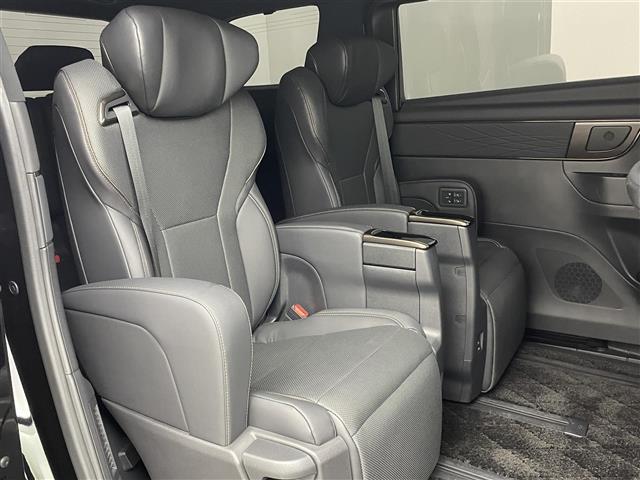 アルファードハイブリッド Z モデリスタエアロ 純正14インチナビ フリップダウンモニター パノラミックビューモニター BSM HUD ユニバーサルステップ ETC2.0 前後ドラレコ デジタルインナーミラー ワイヤレス充電 三眼(22枚目)