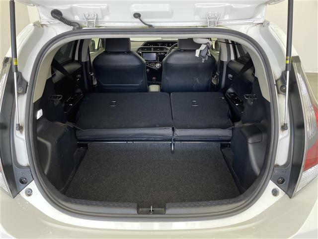 アクア Ｇ　Ｇ’ｓ　純正ナビ　バックカメラ　ビルトインＥＴＣ　ドライブレコーダー　クルーズコントロール　ハーフレザー　ステアリングスイッチ　純正アルミホイール　スマートキー　オートライト　ＬＥＤヘッドライト　地デジＴＶ（21枚目）