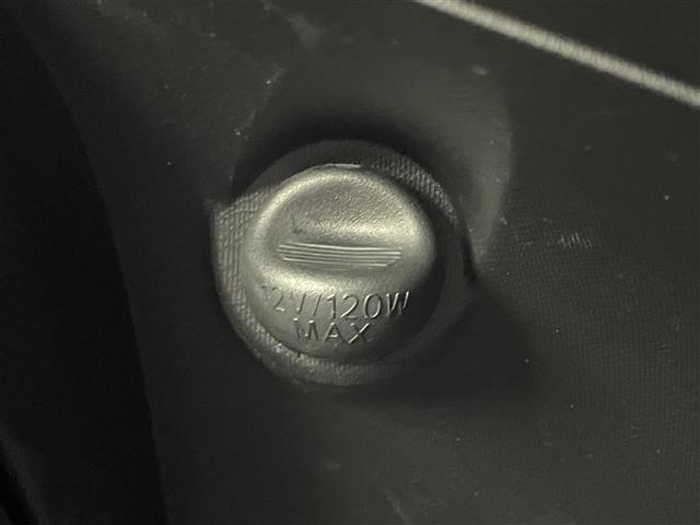 アクア Ｇ　Ｇ’ｓ　純正ナビ　バックカメラ　ビルトインＥＴＣ　ドライブレコーダー　クルーズコントロール　ハーフレザー　ステアリングスイッチ　純正アルミホイール　スマートキー　オートライト　ＬＥＤヘッドライト　地デジＴＶ（28枚目）