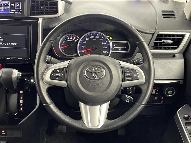 ルーミー カスタムＧ－Ｔ　スマートアシスト２　純正９インチナビ　バックカメラ　ビルトインＥＴＣ　前後ドライブレコーダー　クルーズコントロール　シートヒーター　社外アルミホイール　スマートキー　オートライト　ＬＥＤヘッドライト（9枚目）