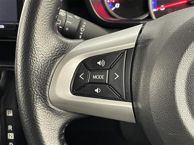 ルーミー カスタムＧ－Ｔ　スマートアシスト２　純正９インチナビ　バックカメラ　ビルトインＥＴＣ　前後ドライブレコーダー　クルーズコントロール　シートヒーター　社外アルミホイール　スマートキー　オートライト　ＬＥＤヘッドライト（12枚目）