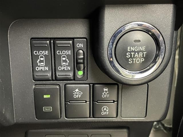 ルーミー カスタムＧ－Ｔ　スマートアシスト２　純正９インチナビ　バックカメラ　ビルトインＥＴＣ　前後ドライブレコーダー　クルーズコントロール　シートヒーター　社外アルミホイール　スマートキー　オートライト　ＬＥＤヘッドライト（18枚目）