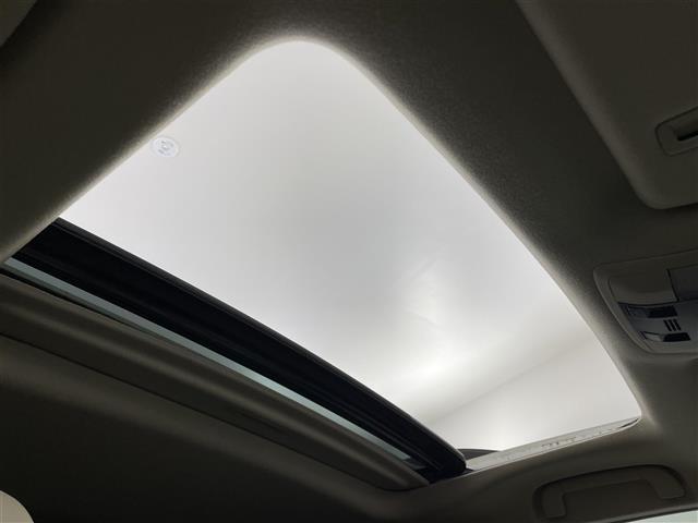 ランドクルーザープラド TX Lパッケージ マットブラックエディション サンルーフ 純正ディスプレイオーディオ バックカメラ ベージュレザー ビルトインETC 前後ドライブレコーダー セーフティセンス レーダークルーズ HDMI シートヒーター ベンチレーション LED(3枚目)