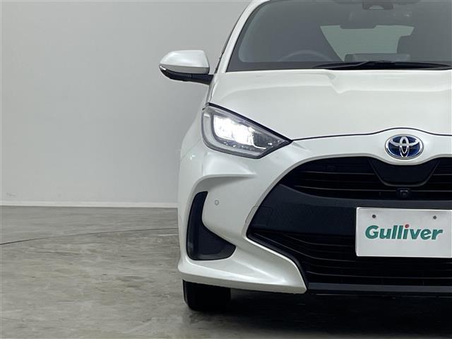 ヤリス ハイブリッドＧ　純正８インチディスプレイオーディオ　パノラミックビューモニター　ＢＳＭ　ビルトインＥＴＣ２．０　前後ドライブレコーダー　セーフティセンス　レーダークルーズコントロール　オートハイビーム　ＬＥＤライト（32枚目）