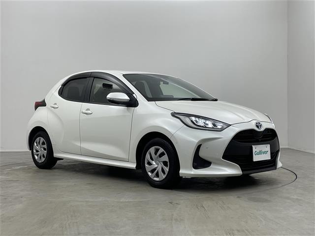 ヤリス ハイブリッドＧ　純正８インチディスプレイオーディオ　パノラミックビューモニター　ＢＳＭ　ビルトインＥＴＣ２．０　前後ドライブレコーダー　セーフティセンス　レーダークルーズコントロール　オートハイビーム　ＬＥＤライト（41枚目）