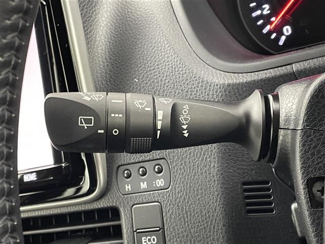 ノア Si ダブルバイビー 純正9インチナビ フリップダウンモニター バックカメラ ビルトインETC セーフティセンス クルーズコントロール ステアリングスイッチ 純正アルミホイール スマートキー オートハイビーム LEDライト(10枚目)