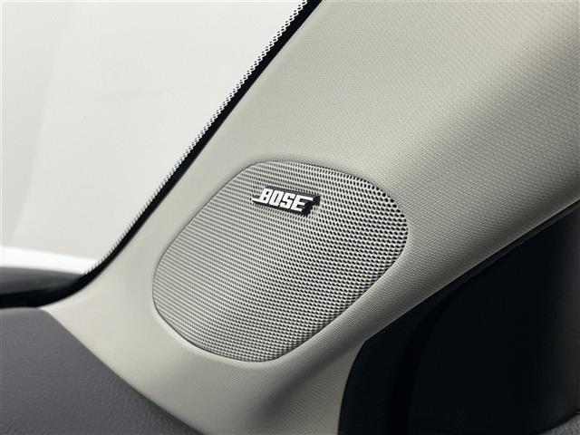 ZR-V e:HEV Z BOSE 純正9インチナビ マルチビュー BSM ビルトインETC2.0 ホンダセンシング アダプティブクルーズ シートヒーター ステアリングヒーター メモリシート ワイヤレス充電 オートハイビーム(4枚目)