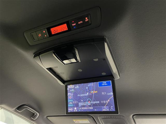 エスクァイア Ｇｉ　プレミアムパッケージ　ブラックテーラード　モデリスタエアロ　ＡＬＰＩＮＥ１１インチナビ　フリップダウンモニター　バックカメラ　ＥＴＣ　ドライブレコーダー　セーフティセンス　クルーズコントロール　シートヒーター　オートハイビーム　ＬＥＤライト（3枚目）