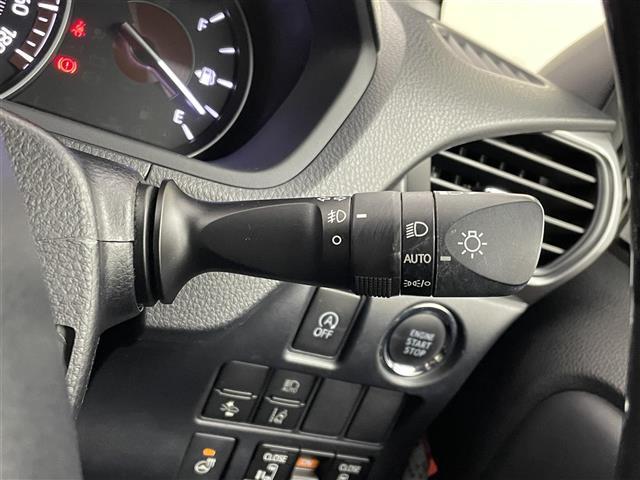 エスクァイア Ｇｉ　プレミアムパッケージ　ブラックテーラード　モデリスタエアロ　ＡＬＰＩＮＥ１１インチナビ　フリップダウンモニター　バックカメラ　ＥＴＣ　ドライブレコーダー　セーフティセンス　クルーズコントロール　シートヒーター　オートハイビーム　ＬＥＤライト（15枚目）