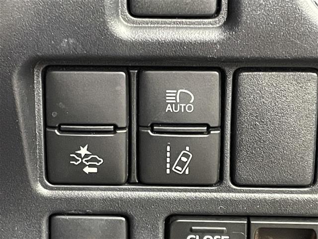 エスクァイア Ｇｉ　プレミアムパッケージ　ブラックテーラード　モデリスタエアロ　ＡＬＰＩＮＥ１１インチナビ　フリップダウンモニター　バックカメラ　ＥＴＣ　ドライブレコーダー　セーフティセンス　クルーズコントロール　シートヒーター　オートハイビーム　ＬＥＤライト（19枚目）