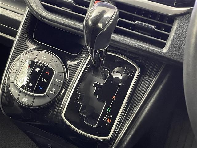 エスクァイア Ｇｉ　プレミアムパッケージ　ブラックテーラード　モデリスタエアロ　ＡＬＰＩＮＥ１１インチナビ　フリップダウンモニター　バックカメラ　ＥＴＣ　ドライブレコーダー　セーフティセンス　クルーズコントロール　シートヒーター　オートハイビーム　ＬＥＤライト（28枚目）