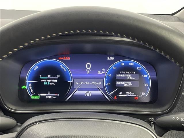 カローラツーリング ハイブリッド　ダブルバイビー　モデリスタエアロ　純正１０．５インチディスプレイオーディオ　バックカメラ　ＢＳＭ　ビルトインＥＴＣ２．０　ドラレコ　セーフティセンス　レーダークルーズ　シートヒーター　ステアリングヒーター　ＬＥＤ（9枚目）