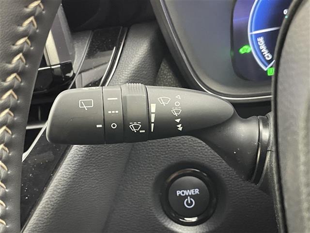 カローラツーリング ハイブリッド　ダブルバイビー　モデリスタエアロ　純正１０．５インチディスプレイオーディオ　バックカメラ　ＢＳＭ　ビルトインＥＴＣ２．０　ドラレコ　セーフティセンス　レーダークルーズ　シートヒーター　ステアリングヒーター　ＬＥＤ（10枚目）