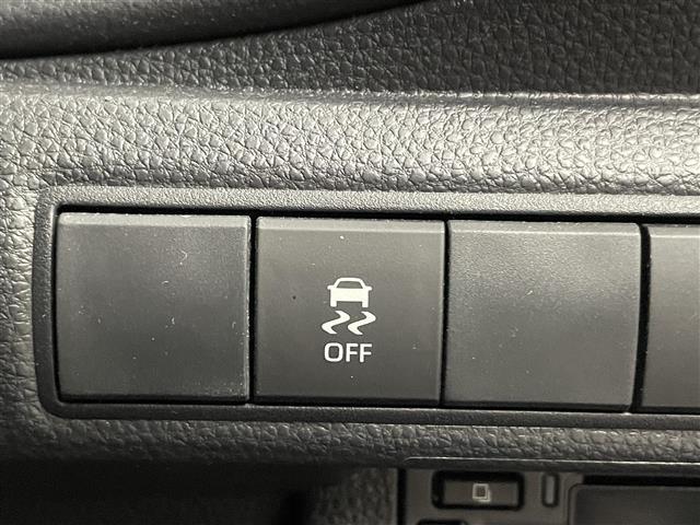 カローラツーリング ハイブリッド　ダブルバイビー　モデリスタエアロ　純正１０．５インチディスプレイオーディオ　バックカメラ　ＢＳＭ　ビルトインＥＴＣ２．０　ドラレコ　セーフティセンス　レーダークルーズ　シートヒーター　ステアリングヒーター　ＬＥＤ（17枚目）