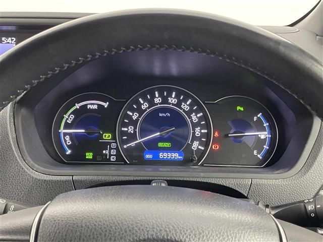 ヴォクシー ハイブリッドＺＳ　煌ＩＩＩ　純正１０インチナビ　フリップダウンモニター　バックカメラ　ビルトインＥＴＣ　セーフティセンス　クルーズコントロール　シートヒーター　純正アルミホイール　スマートキー　オートハイビーム　ＬＥＤライト（9枚目）