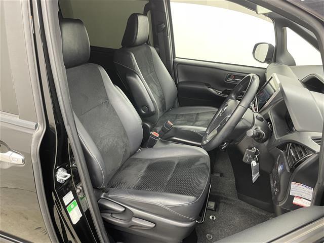 ヴォクシー ハイブリッドＺＳ　煌ＩＩＩ　純正１０インチナビ　フリップダウンモニター　バックカメラ　ビルトインＥＴＣ　セーフティセンス　クルーズコントロール　シートヒーター　純正アルミホイール　スマートキー　オートハイビーム　ＬＥＤライト（20枚目）