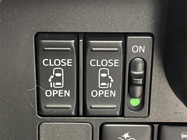 タンク カスタムＧ－Ｔ　スマートアシスト２　純正９インチナビ　バックカメラ　ビルトインＥＴＣ　前後ドライブレコーダー　クルーズコントロール　シートヒーター　スマートキー　純正アルミホイール　オートライト　ＬＥＤライト　地デジ（16枚目）