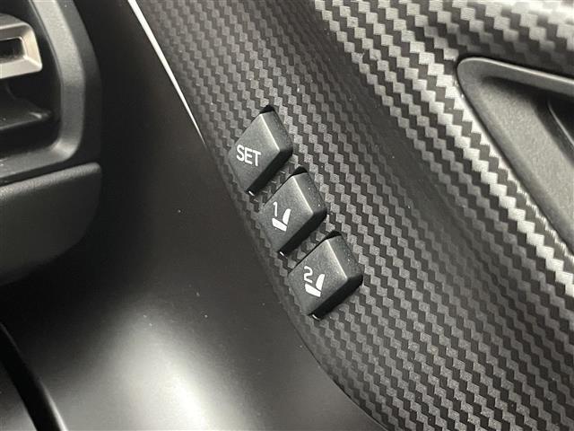 レヴォーグ STIスポーツ EX アイサイトX 純正11.6インチナビ バックカメラ ビルトインETC ボルドーレザーシート レーダークルーズコントロール シートヒーター 柿本2本出マフラー 純正アルミホイール LEDライト 地デジ(8枚目)