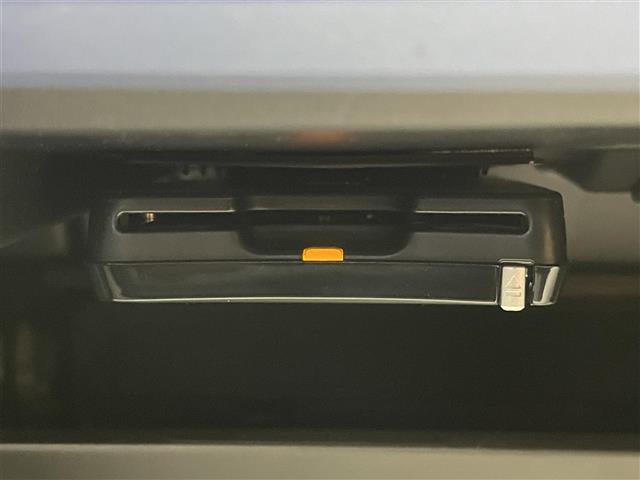 ＸＶ アドバンス　純正ナビ　バックカメラ　ＢＳＭ　ＥＴＣ　ドライブレコーダー　アイサイト　レーダークルーズコントロール　純正アルミホイール　プッシュスタート　スマートキー　オートライト　ＬＥＤヘッドライト　地デジＴＶ（16枚目）