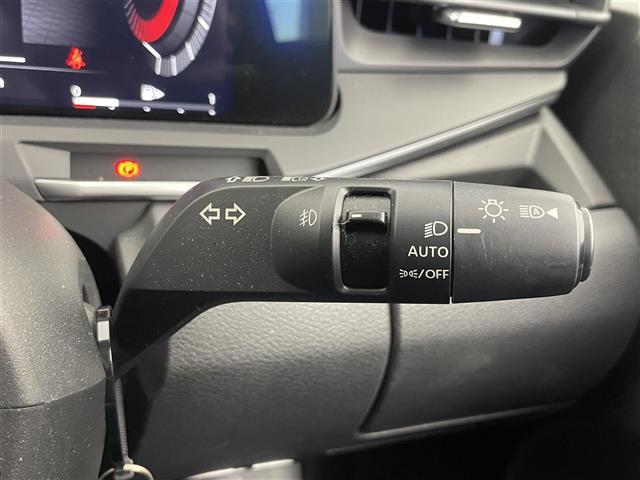 オーラ Ｇ　９０周年記念車　プロパイロット　ＢＯＳＥ　純正９インチナビ　アラウンドビューモニター　ＢＳＭ　ビルトインＥＴＣ２．０　ドライブレコーダー　レーダークルーズ　インテリジェントルームミラー　オートハイビーム　ＬＥＤ　ＴＶ（14枚目）