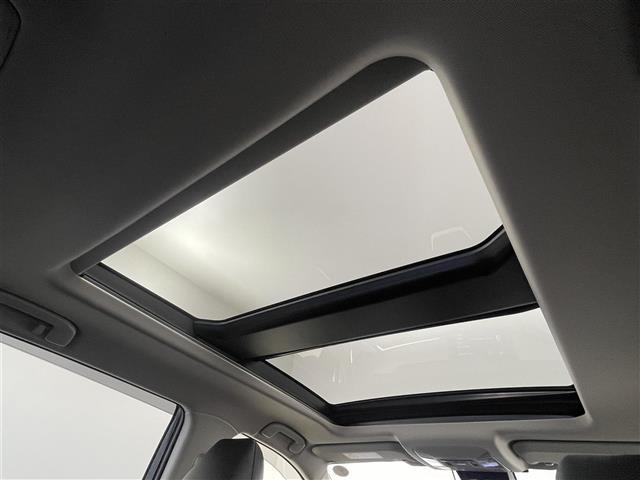 RAV4 アドベンチャー TRDエアロ サンルーフ 純正9インチディスプレイオーディオ パノラミックビューモニター BSM ビルトインETC2.0 前後ドライブレコーダー レーダークルーズ ミラー一体型ドラレコ AC100V(3枚目)