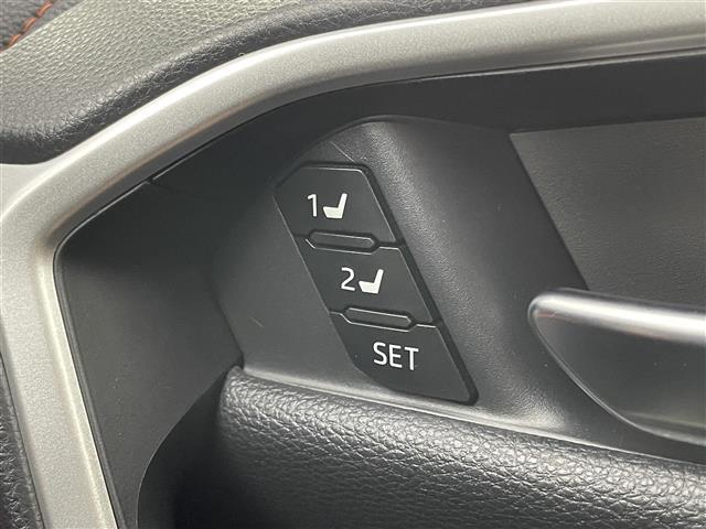 RAV4 アドベンチャー TRDエアロ サンルーフ 純正9インチディスプレイオーディオ パノラミックビューモニター BSM ビルトインETC2.0 前後ドライブレコーダー レーダークルーズ ミラー一体型ドラレコ AC100V(9枚目)
