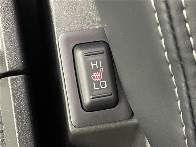 デリカＤ：５ シャモニー　登録済未使用車　ＡＬＰＩＮＥ１１インチナビ　マルチアラウンドモニター　ＢＳＭ　レーダークルーズ　ステアリングヒーター　ＨＤＭＩ　衝突被害軽減ブレーキ　ＡＣ１００Ｖ　純正アルミホイール　オートハイビーム（7枚目）