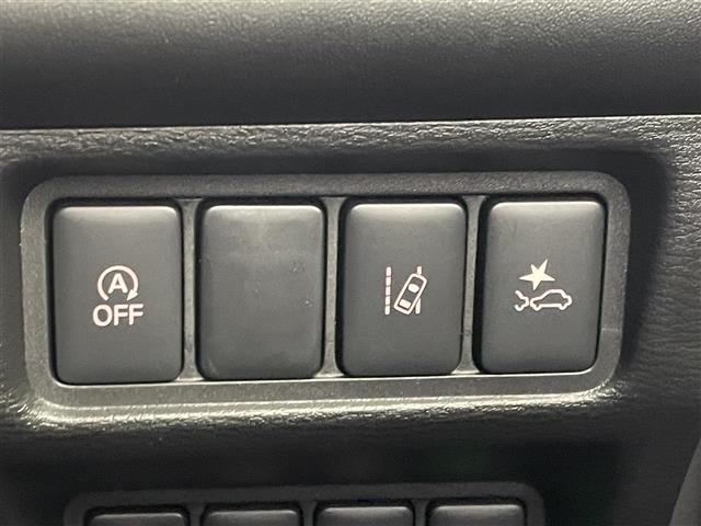 デリカＤ：５ シャモニー　登録済未使用車　ＡＬＰＩＮＥ１１インチナビ　マルチアラウンドモニター　ＢＳＭ　レーダークルーズ　ステアリングヒーター　ＨＤＭＩ　衝突被害軽減ブレーキ　ＡＣ１００Ｖ　純正アルミホイール　オートハイビーム（17枚目）