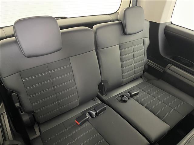 デリカＤ：５ シャモニー　登録済未使用車　ＡＬＰＩＮＥ１１インチナビ　マルチアラウンドモニター　ＢＳＭ　レーダークルーズ　ステアリングヒーター　ＨＤＭＩ　衝突被害軽減ブレーキ　ＡＣ１００Ｖ　純正アルミホイール　オートハイビーム（28枚目）