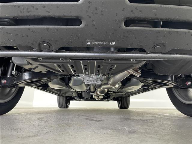 デリカＤ：５ シャモニー　登録済未使用車　ＡＬＰＩＮＥ１１インチナビ　マルチアラウンドモニター　ＢＳＭ　レーダークルーズ　ステアリングヒーター　ＨＤＭＩ　衝突被害軽減ブレーキ　ＡＣ１００Ｖ　純正アルミホイール　オートハイビーム（32枚目）