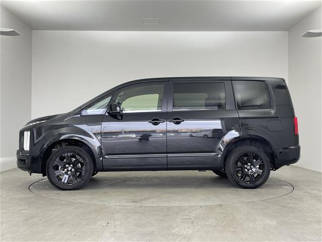 デリカＤ：５ シャモニー　登録済未使用車　ＡＬＰＩＮＥ１１インチナビ　マルチアラウンドモニター　ＢＳＭ　レーダークルーズ　ステアリングヒーター　ＨＤＭＩ　衝突被害軽減ブレーキ　ＡＣ１００Ｖ　純正アルミホイール　オートハイビーム（38枚目）