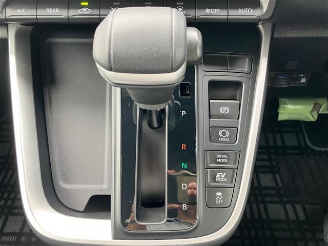 ヴォクシー ハイブリッドＳ－Ｚ（24枚目）