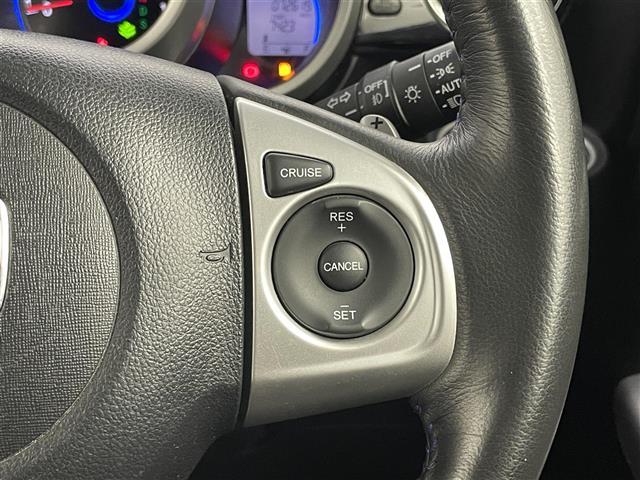 Ｎ－ＢＯＸカスタム Ｇ　ターボＳＳブラックスタイルパッケージ　ホンダセンシング　社外８インチナビ　フリップダウンモニター　バックカメラ　ビルトインＥＴＣ　ドライブレコーダー　クルーズコントロール　シートヒーター　社外アルミホイール　オートライト　ＨＩＤライト（14枚目）