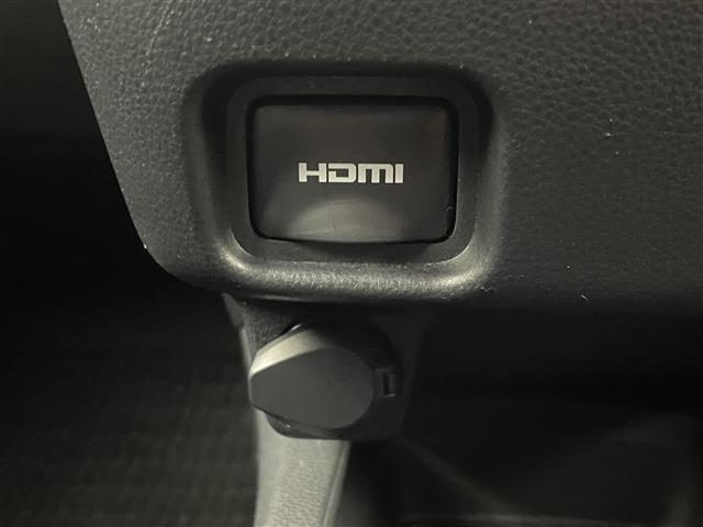 ヴォクシー ハイブリッドS-Z 快適利便パッケージ 純正10.5インチディスプレイオーディオ バックカメラ ビルトインETC2.0 DVD再生 三眼 レーダークルーズ シートヒーター ステアリングヒーター HDMI AC100V(27枚目)