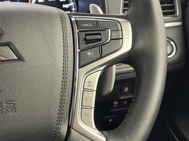 デリカD:5 ブラックエディション ALPINE11インチナビ マルチアラウンドモニター BSM 電動ステップ ETC 前後ドラレコ 黒レザー eアシスト レーダークルーズ シートヒーター ステアリングヒーター HDMI AC100V(13枚目)